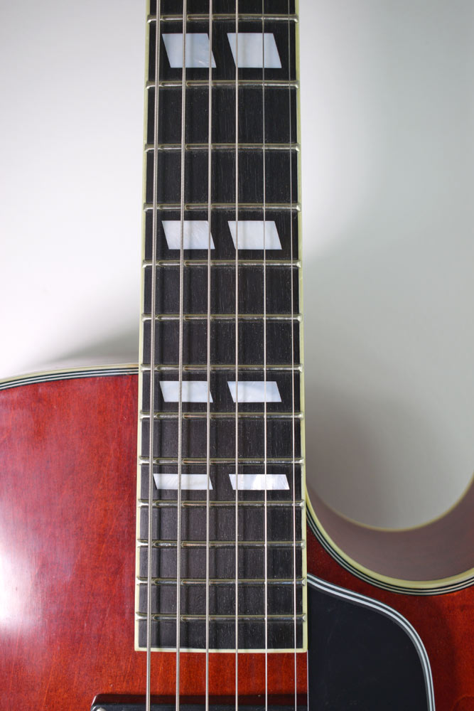 Eastman T49D/V Antique Classic