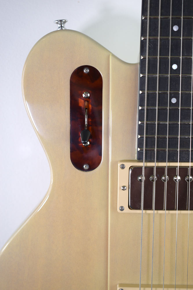 Eastman Juliet PB Pomona Blonde