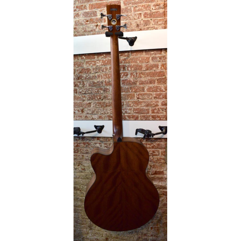 Cort SJB5F akoestische basgitaar + tas