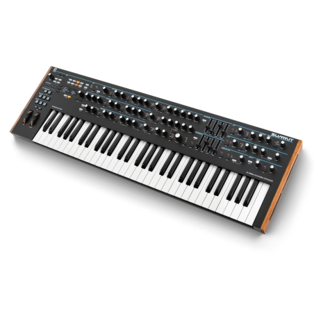 Novation Summit polyfone synthesizer