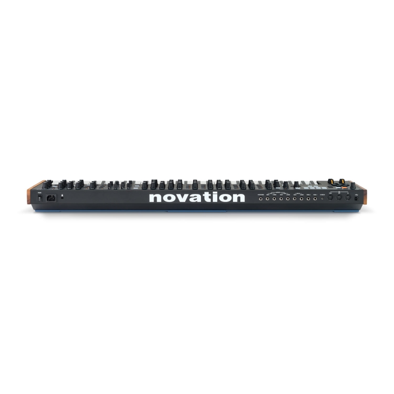 Novation Summit polyfone synthesizer