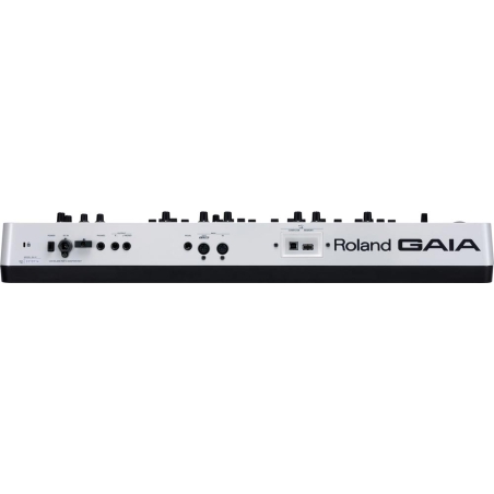 Roland GAIA SH01 synthesizer