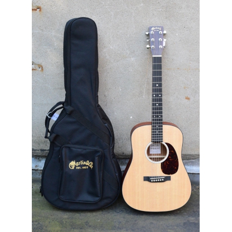 Martin DJR-10 dreadnought junior