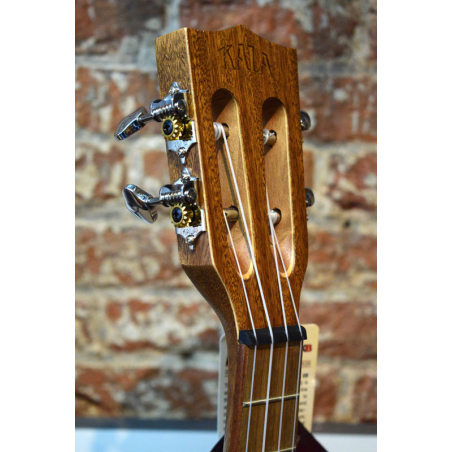 Kala KA-SMHTE-C EQ Tenor ukulele