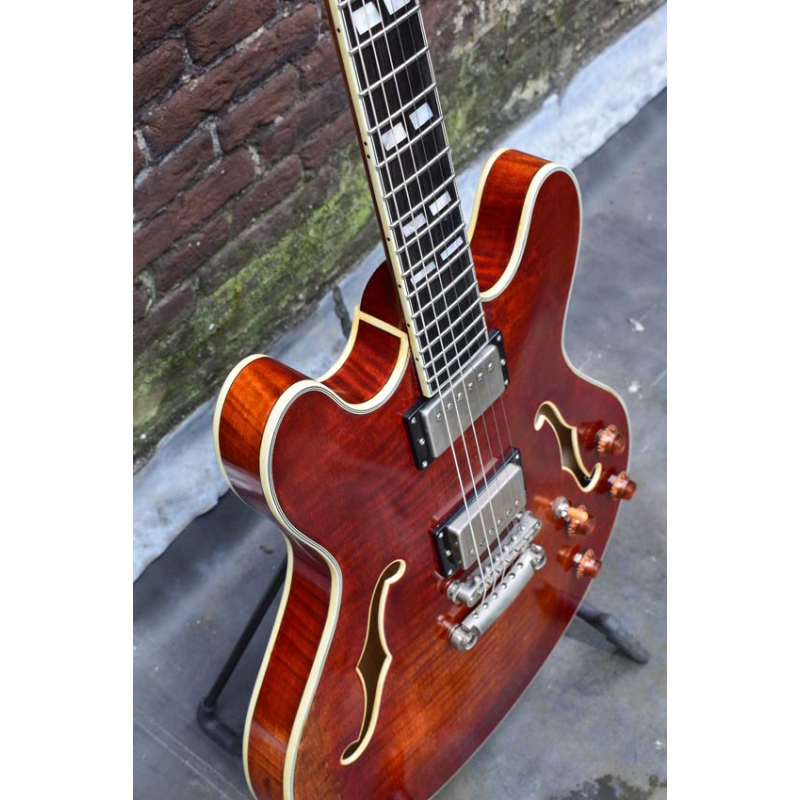 Eastman T59-V Antique Classic