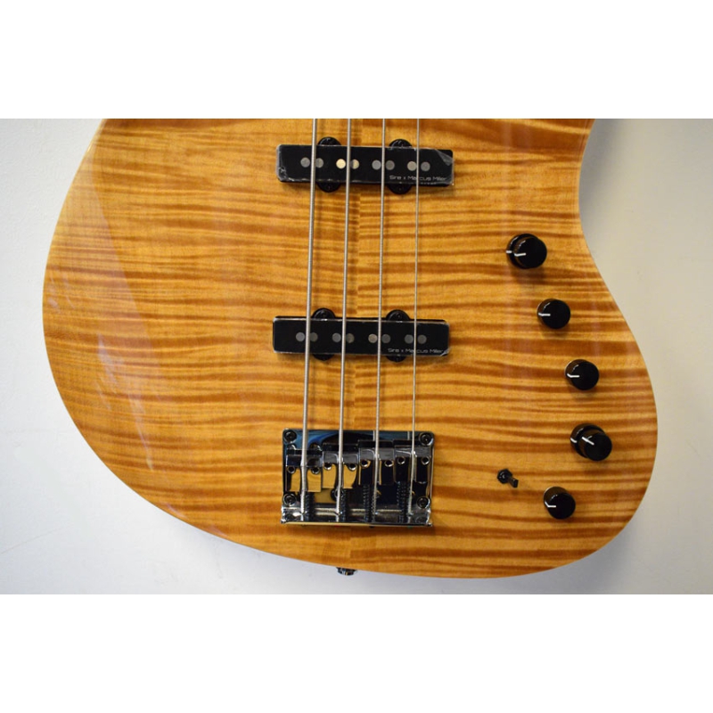 Sire Marcus Miller V10+ S4/NT swamp ash