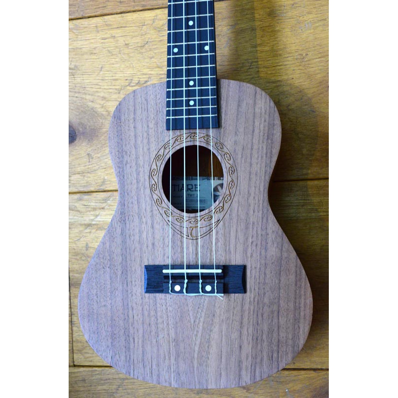 Tanglewood Tiare TWT3 concert ukulele