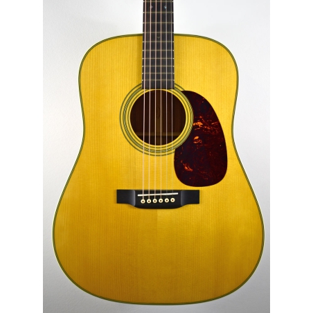 Martin Custom Shop D14 Tasmanian Blackwood