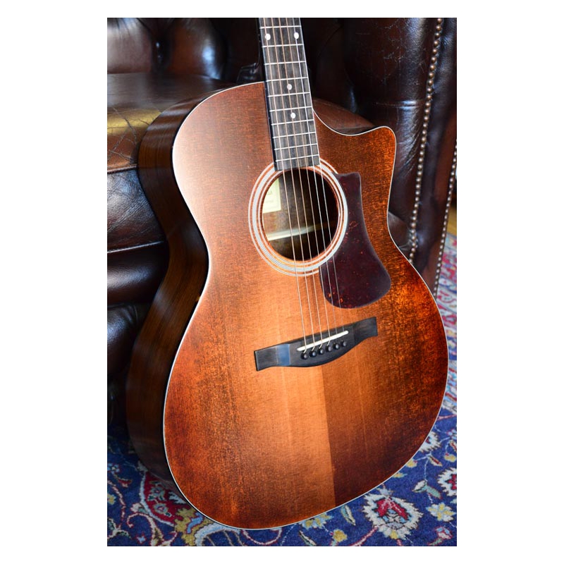 Eastman AC222CE-CLA classic