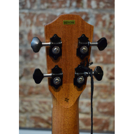 Baton Rouge UV91-C-NR Concert ukulele