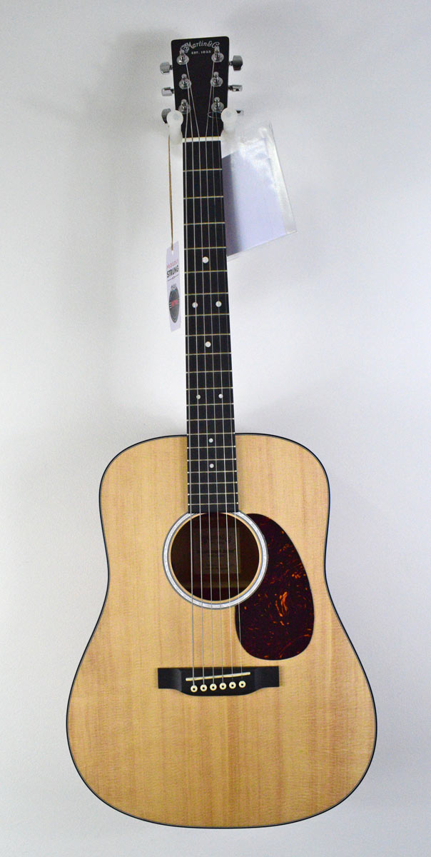 Martin DJR-10E dreadnought junior