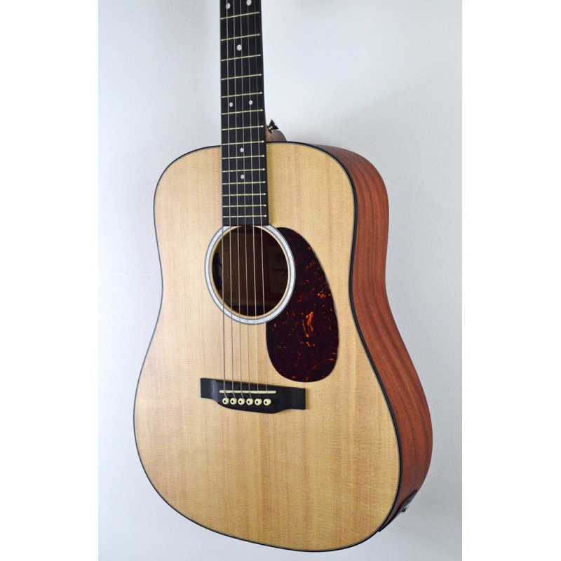 Martin DJR-10E dreadnought junior