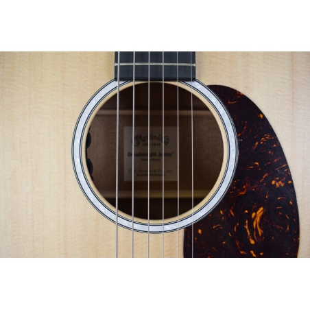 Martin DJR-10E dreadnought junior