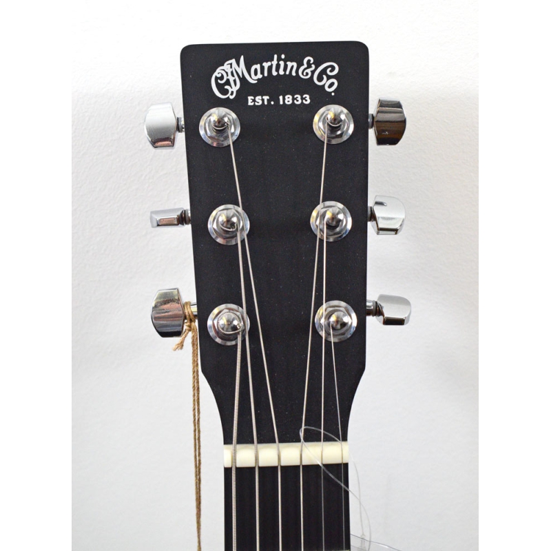 Martin DJR-10E dreadnought junior