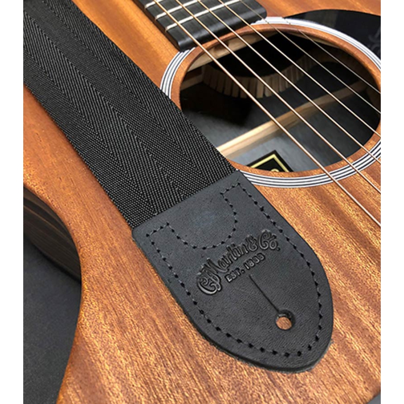 Martin 18A0104 geweven strap zwart