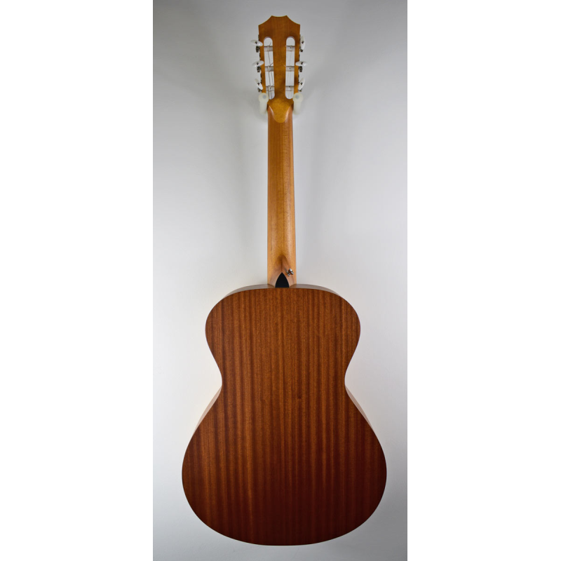 Taylor Academy 12-N LH nylon Taylor Academy 12-N LH nylon