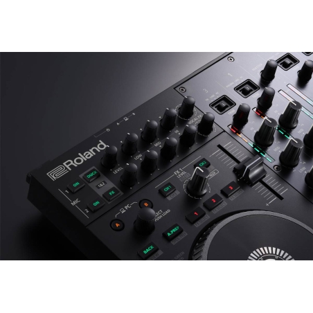 Roland DJ-707M DJ controller