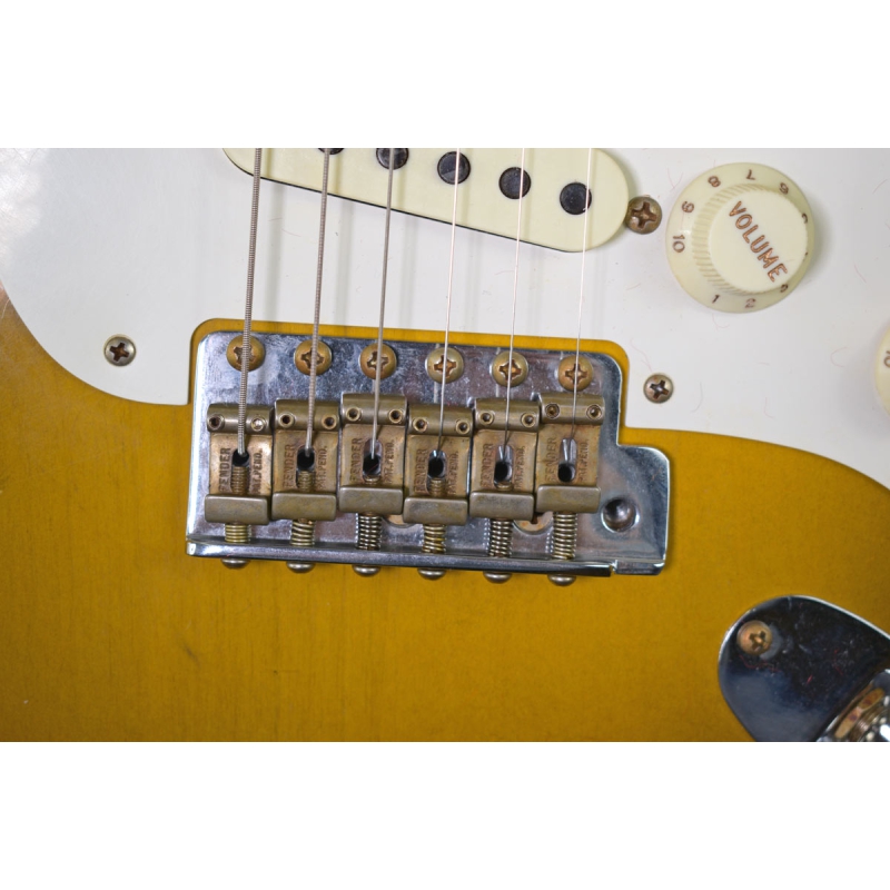 Fender 57 Stratocaster Custom Shop Relic 2-color sunburst