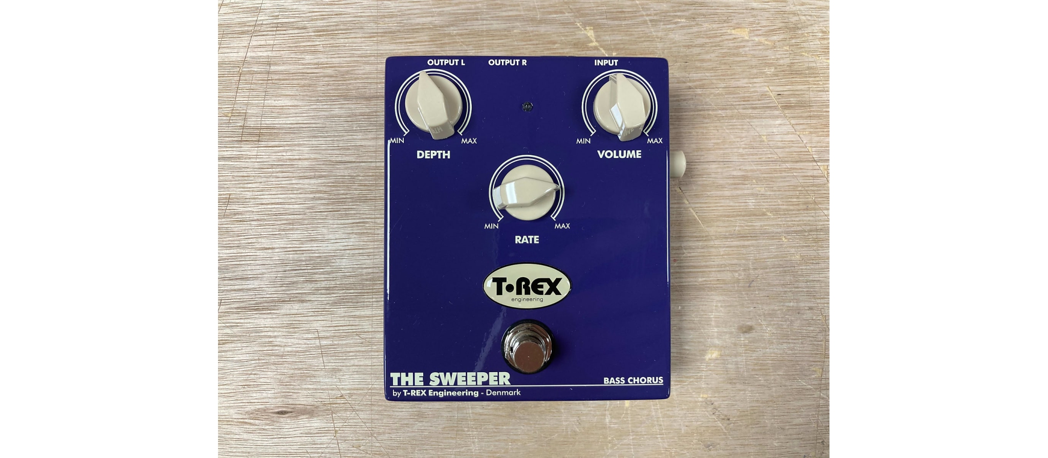 T-Rex Sweeper Bass Chorus effect pedaal |opruiming