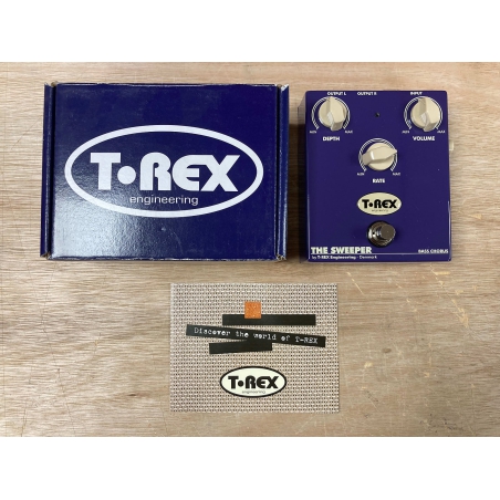 T-Rex Sweeper Bass Chorus