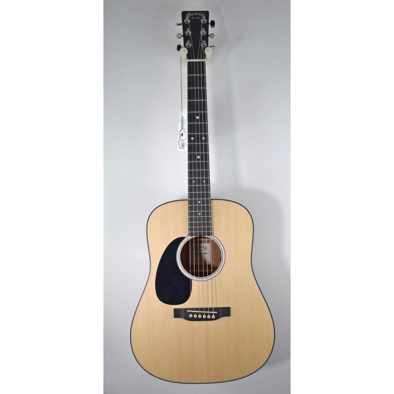 Martin DJR-10E L dreadnought junior