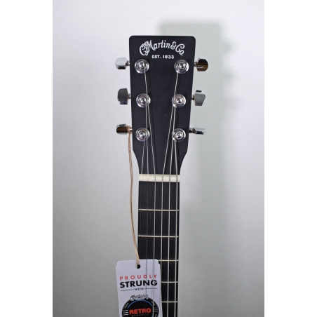 Martin DJR-10E L dreadnought junior