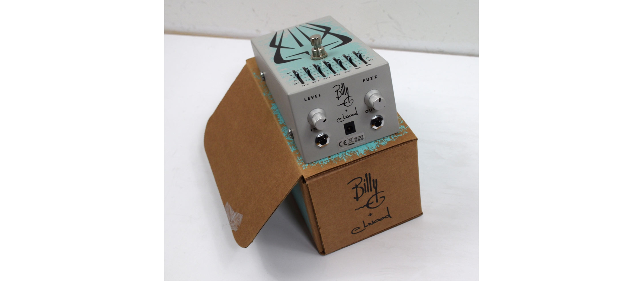 Dunlop SIETE SANTOS OCTAVIO FUZZ【BFG07】 DUNLOP SIETE 7 SANTOS OCTAVIO FUZZ w/ 7 BAND EQ BFG07 BILLY