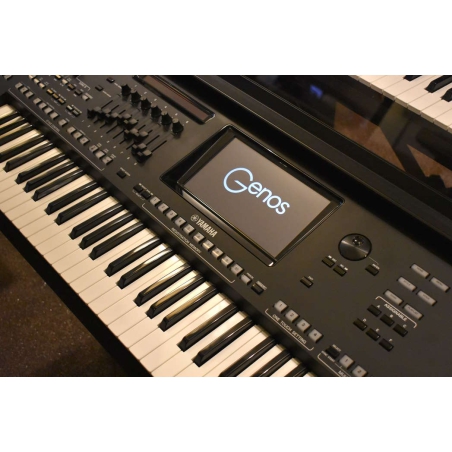 Yamaha Genos 76 digitaal workstation ( Occasion-B )