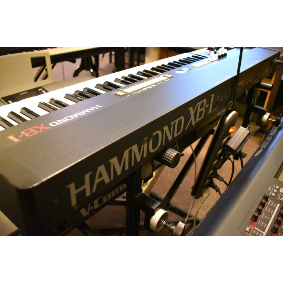 Hammond XB1 Organ occasion