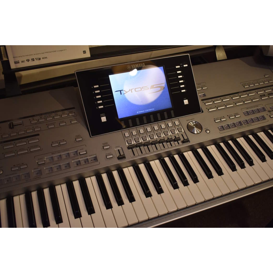 Yamaha Tyros5XL 61 occasion