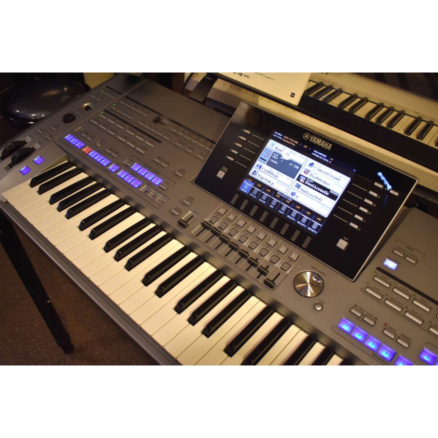 Yamaha Tyros5XL 61 occasion