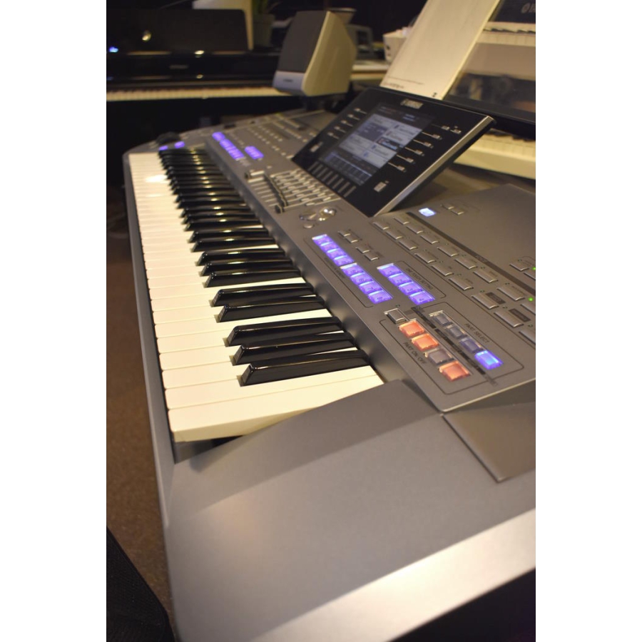 Yamaha Tyros5XL 61 occasion