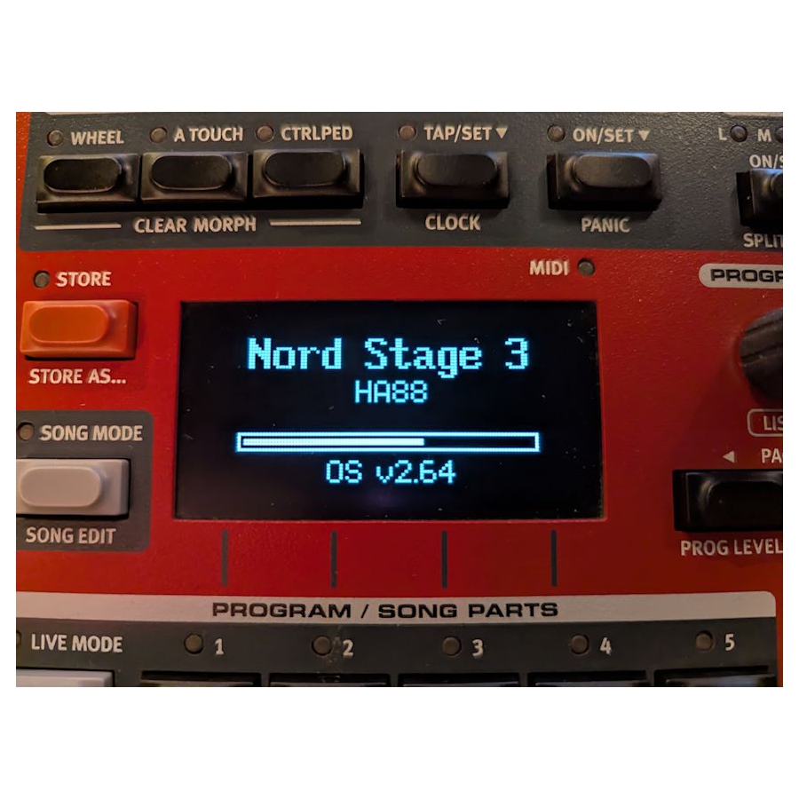 Nord Stage 3 HA88 Stage keyboard jong gebruikt Nord Stage 3 HA88 Stage keyboard jong gebruikt