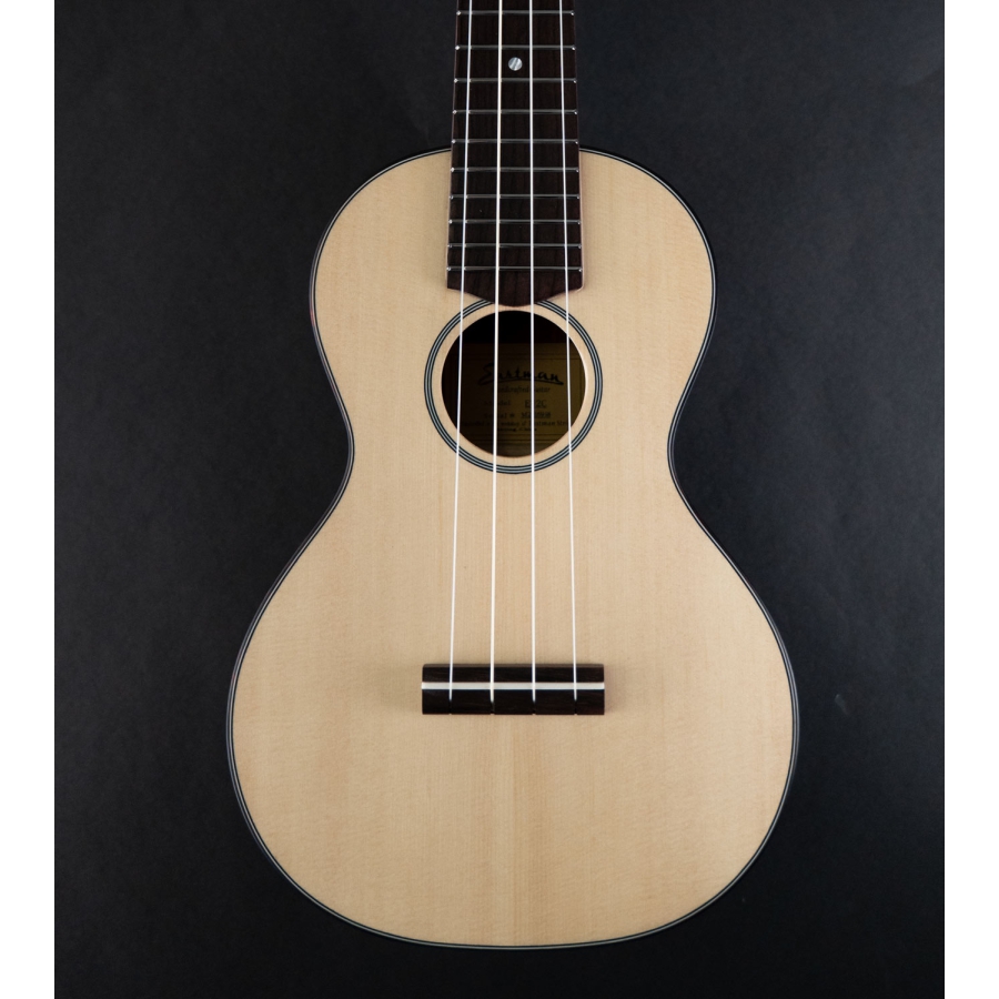 Eastman EU2 C Natural Mahogany Concert ukulele Eastman EU2 C Natural Mahogany Concert ukulele