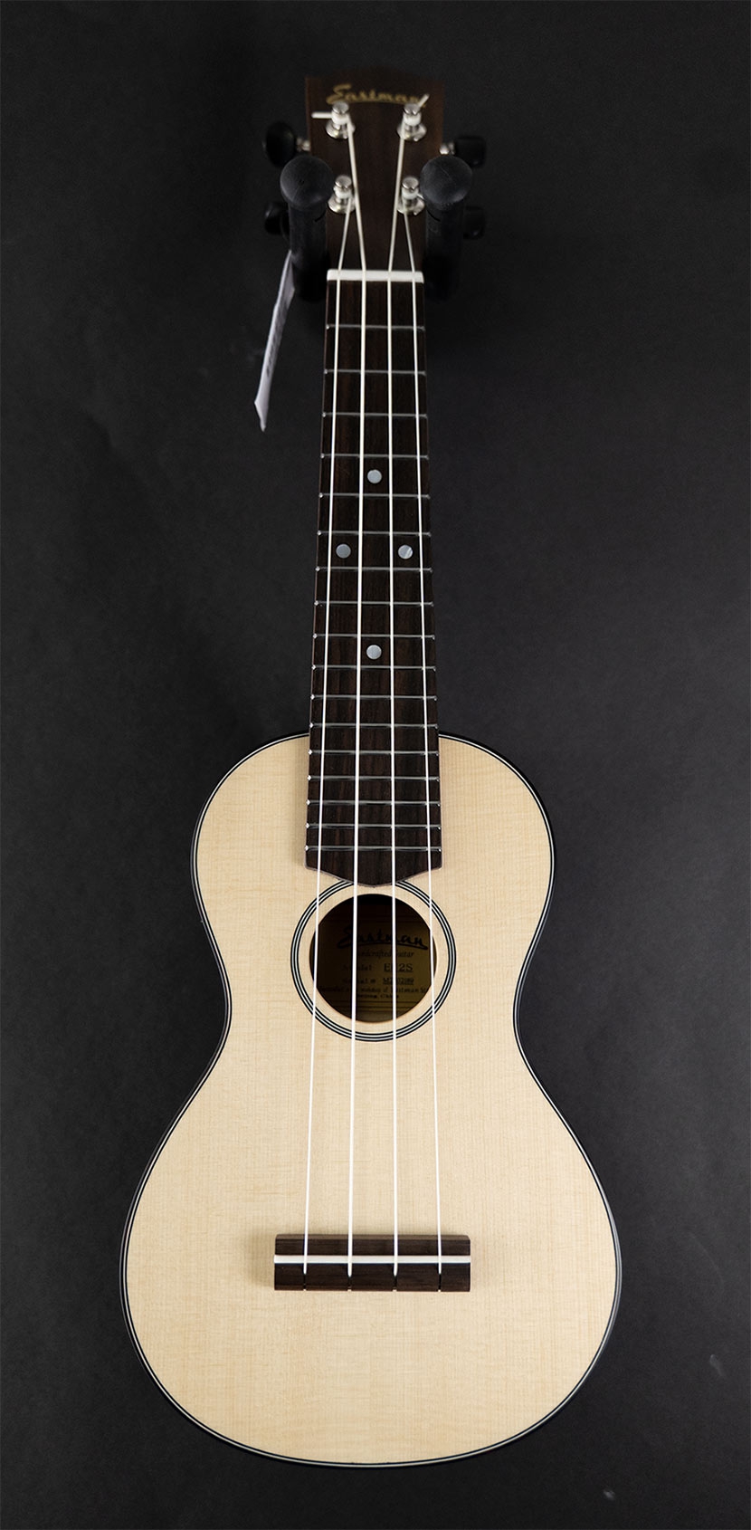 Eastman EU2 S Natural Mahogany sopraan ukulele