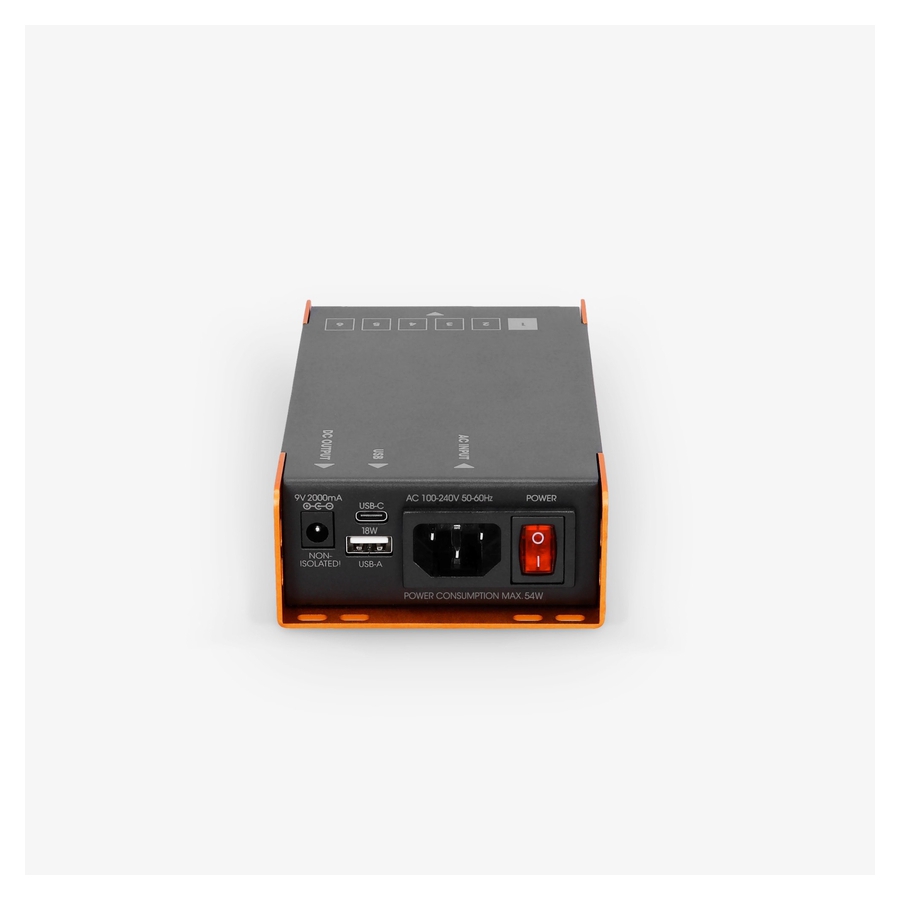 Palmer PWT06IEC Universal Pedalboard Power Supply with USB Palmer PWT06IEC Universal Pedalboard Power Supply with USB