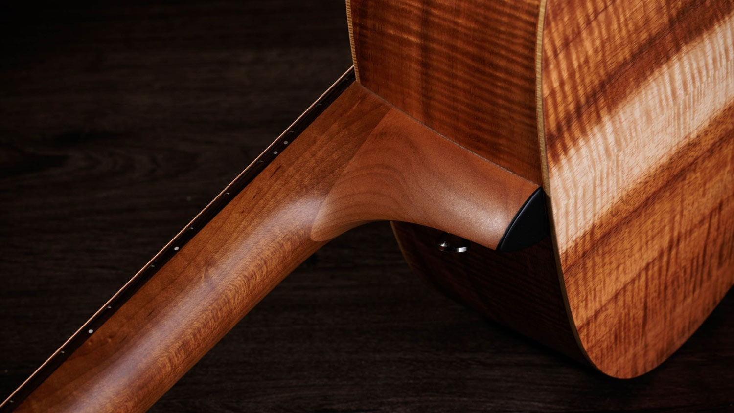 Taylor Academy 10e LTD Figured Koa