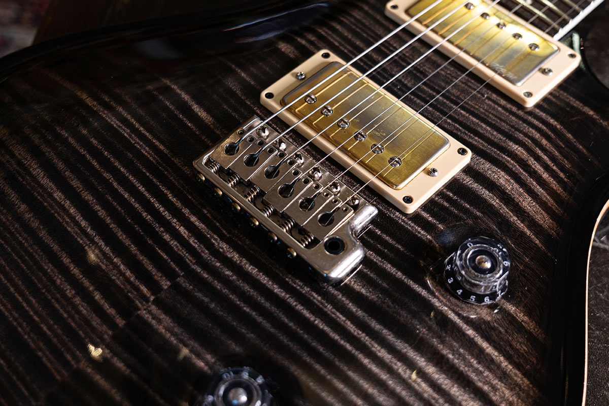 PRS 25th Anniversary Custom 24 10-Top Charcoal Burst 2010