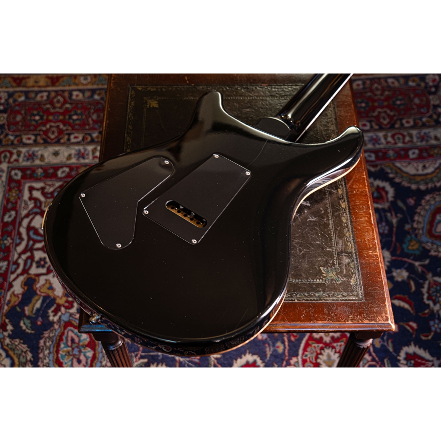 PRS 25th Anniversary Custom 24 10-Top Charcoal Burst 2010 PRS 25th Anniversary Custom 24 10-Top Charcoal Burst 2010