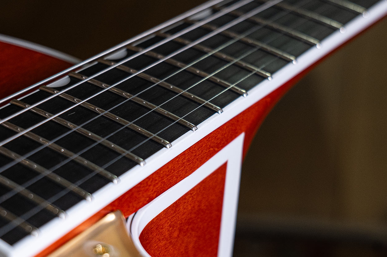 Gretsch Pro Nashville Bigsby Orange Stain