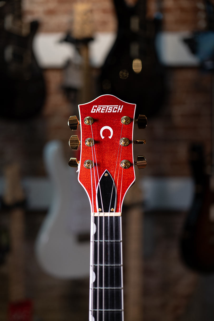 Gretsch Pro Nashville Bigsby Orange Stain