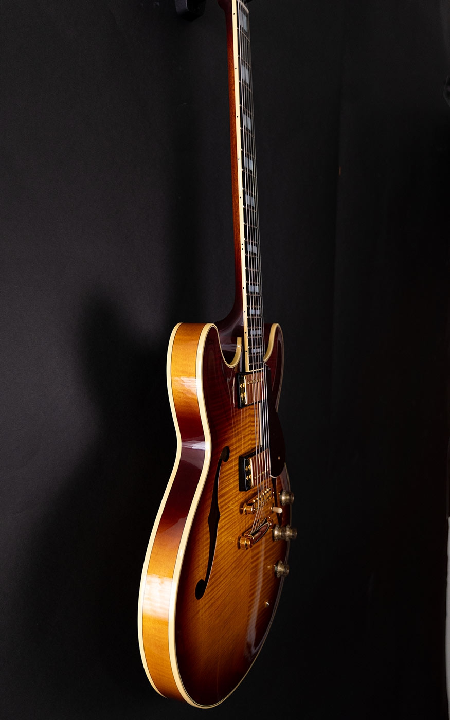 Yamaha SA200 VS Violin Sunburst