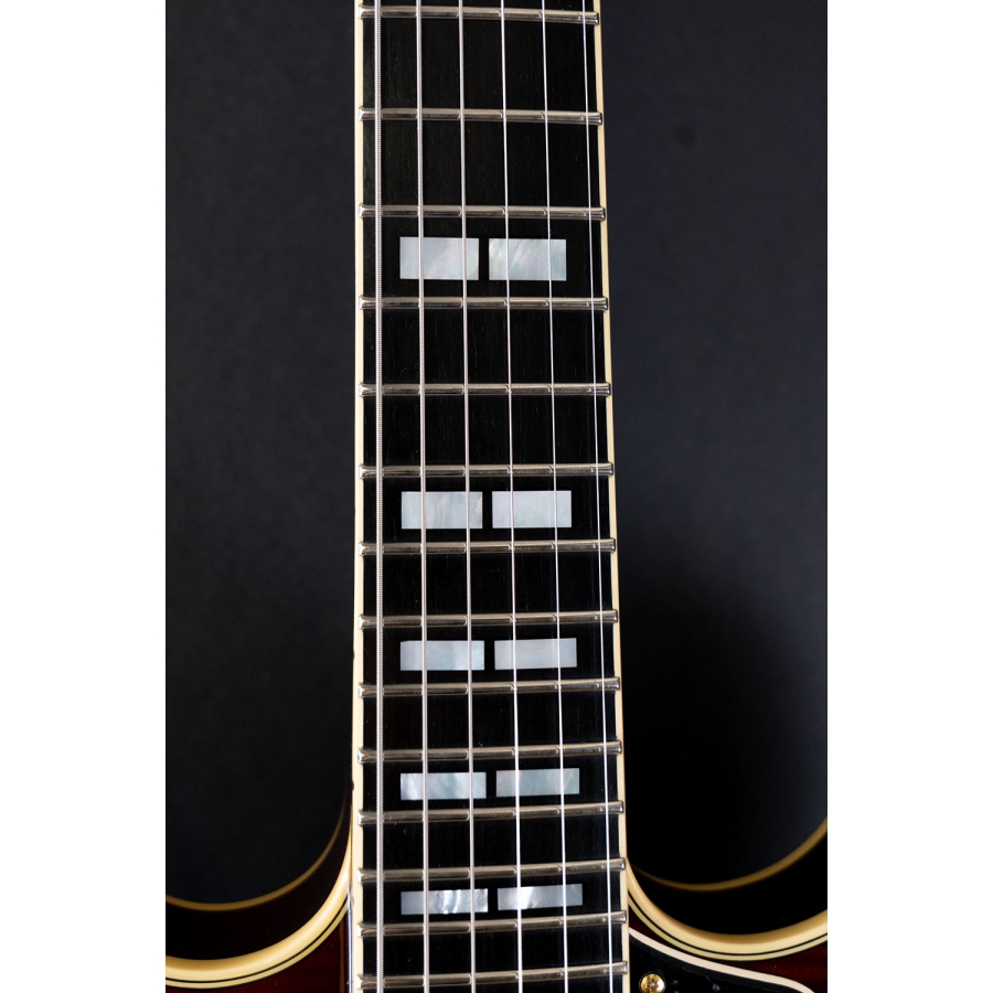 Yamaha SA200 VS Violin Sunburst Yamaha SA200 VS Violin Sunburst