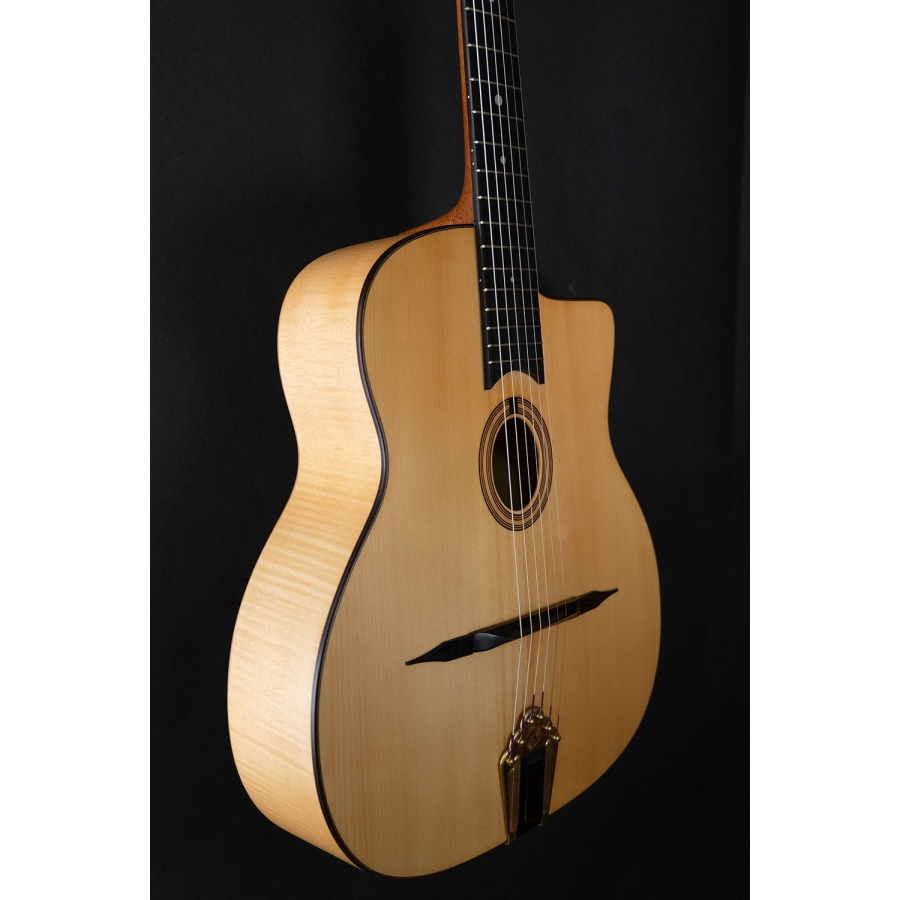 Altamira M Maple Gypsy guitar oval soundhole Altamira M Maple Gypsy guitar oval soundhole