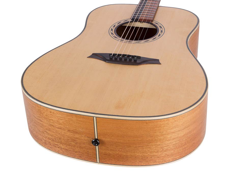 Bromo BAT1 Tahoma Series Amara Ebony