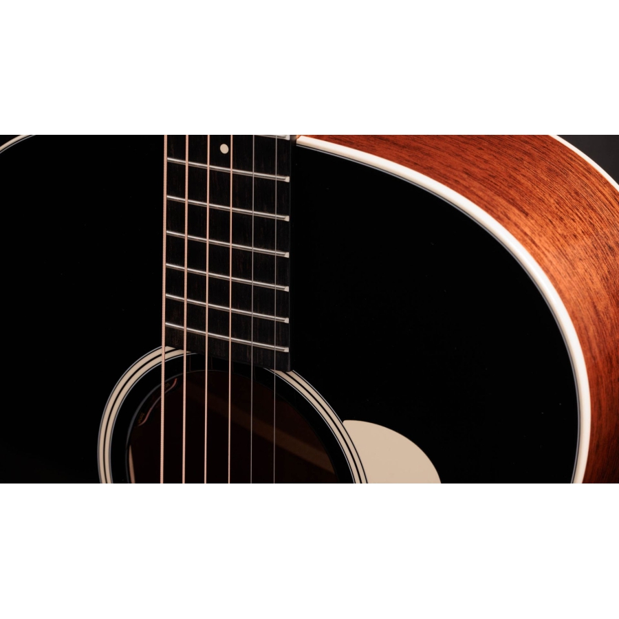 Taylor Gold Label 517e Blacktop Taylor Gold Label 517e Blacktop