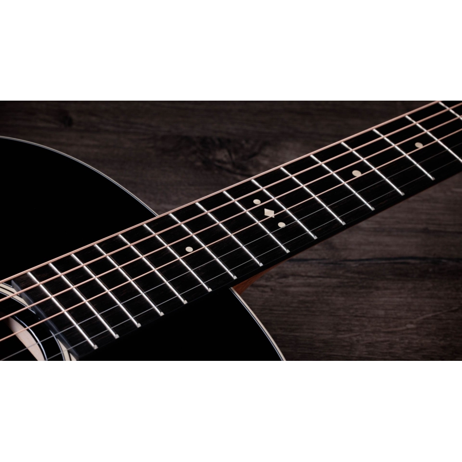 Taylor Gold Label 517e Blacktop Taylor Gold Label 517e Blacktop