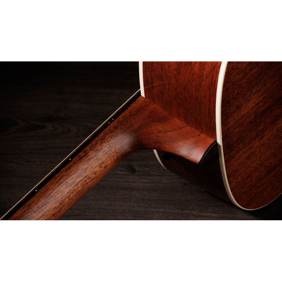 Taylor Gold Label 517e Blacktop Taylor Gold Label 517e Blacktop