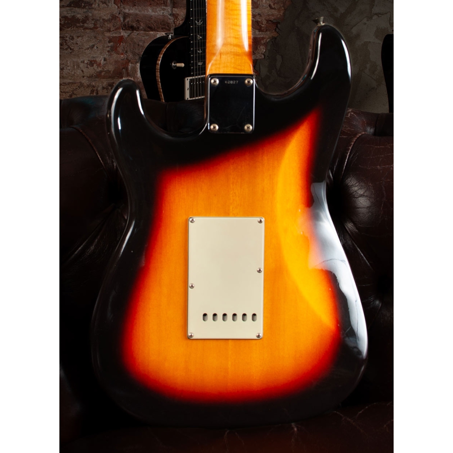 Del-Tone 60s S-style 3-tone Sunburst Light Aged Del-Tone 60s S-style 3-tone Sunburst Light Aged
