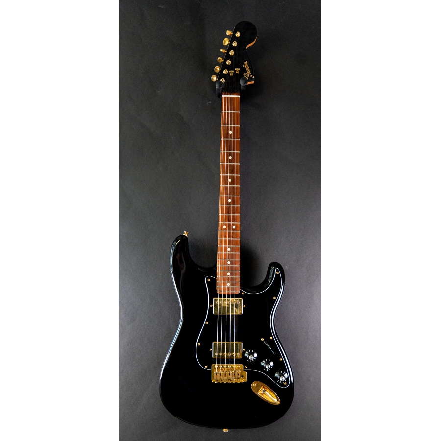 Fender FSR Blacktop Stratocaster HH PF Black